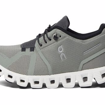 On  Schuhe